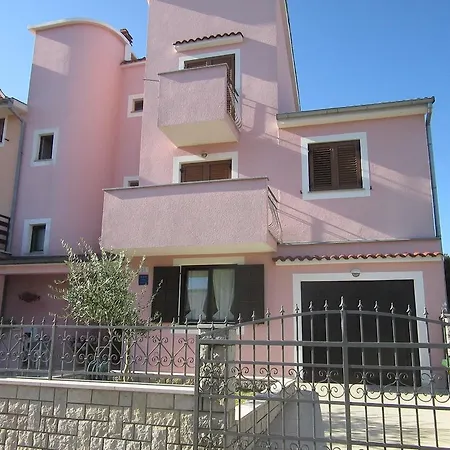 A&m Apartment